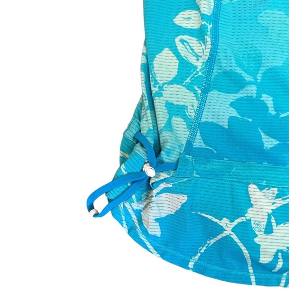 LULULEMON Run: Race Tech High Scoop Neck Blue Tropical Print Tank Top | Size: 6 - Picture 2 of 7